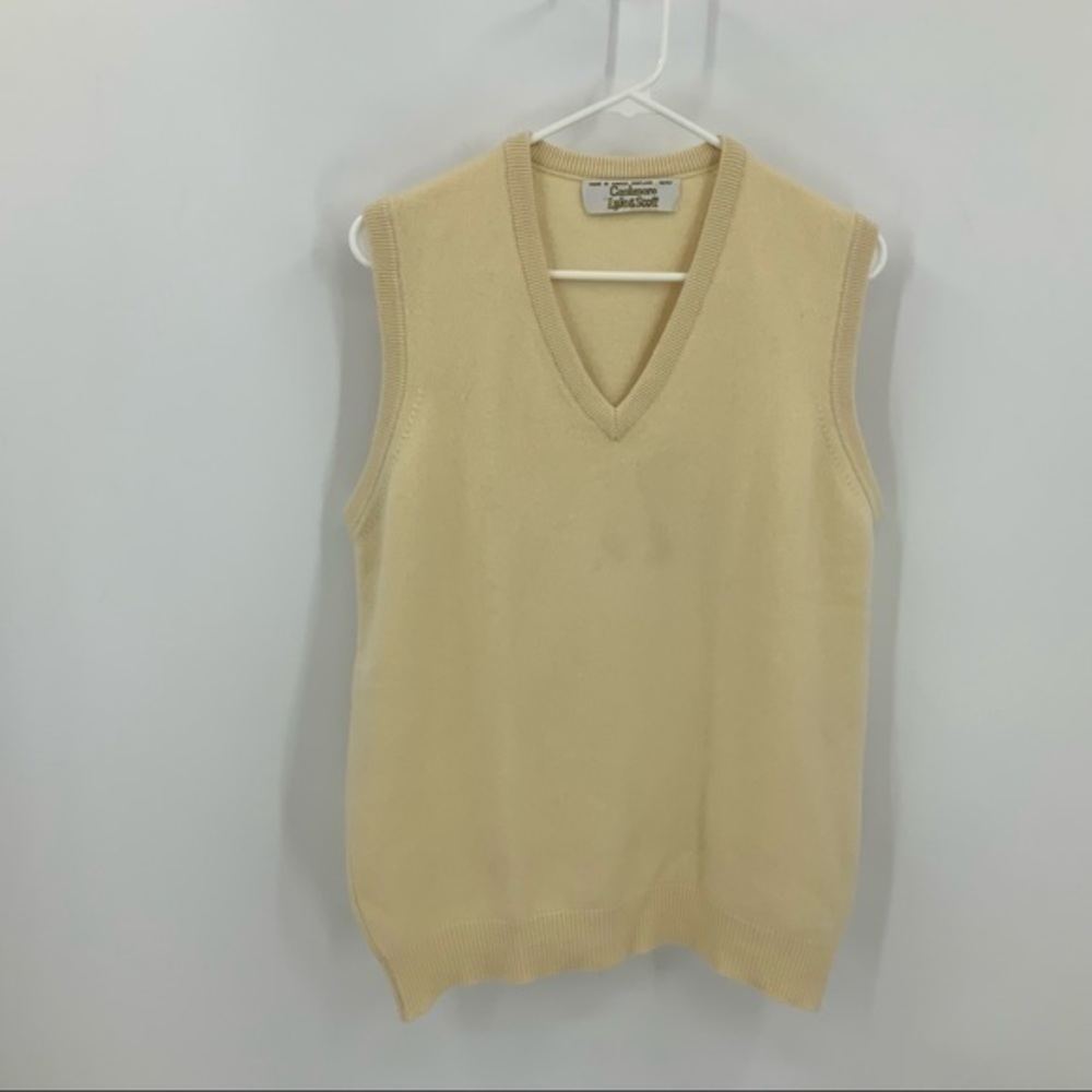 Vintage made in Scotland Cashmere  V-neck pull over grandpa sweater vest